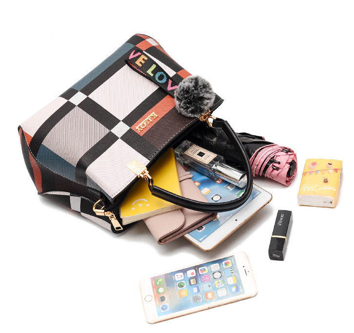 Unique Fashion Messenger Bag For Young Women Variety of Colours