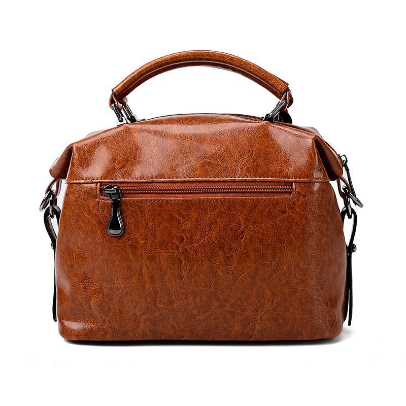 Retro High Quality Oil-wax Leather Lady's Messenger Bag