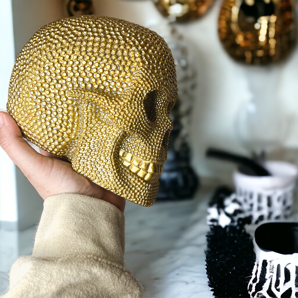 Resin Skull Gold