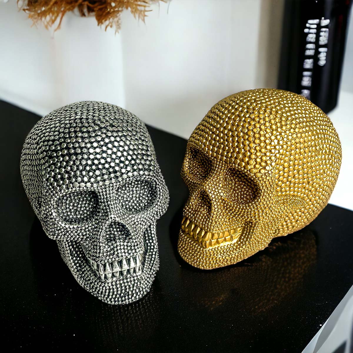 Resin Skull Gold