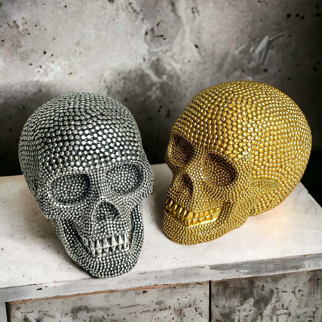 Resin Skull Gold