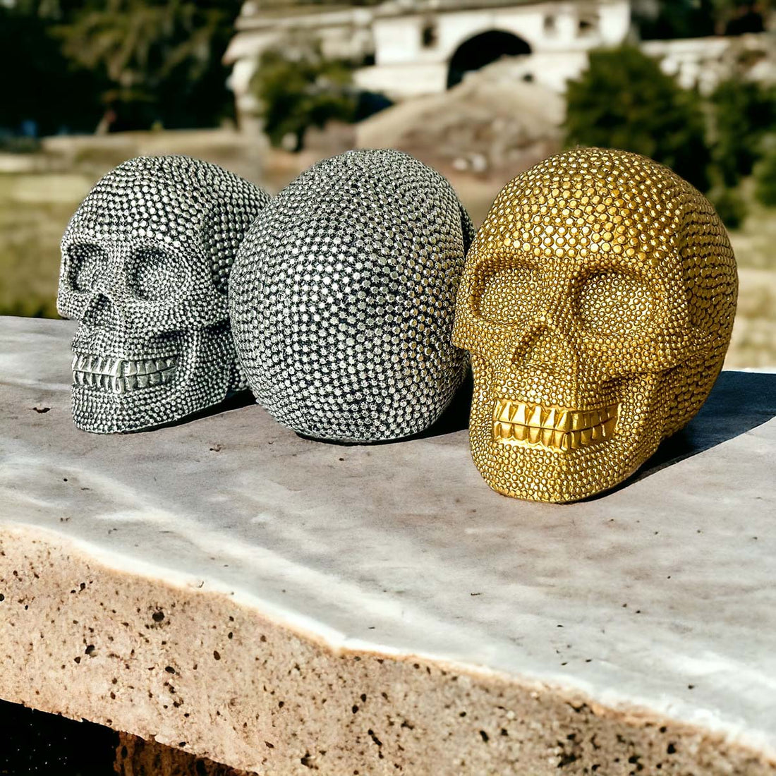 Resin Skull Gold