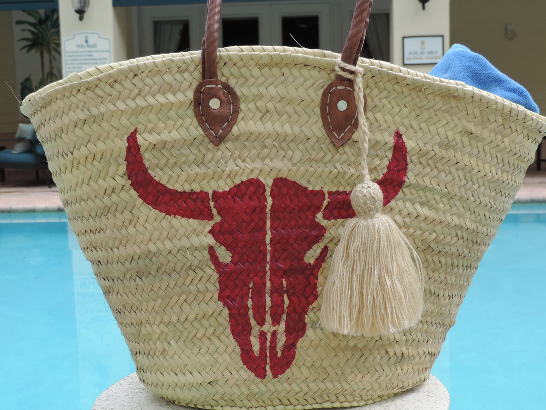 USA ONLY Straw Bag with Hand-Painted Cow Skull