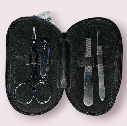 Cow Print Flip Flop 5 Piece Manicure Set