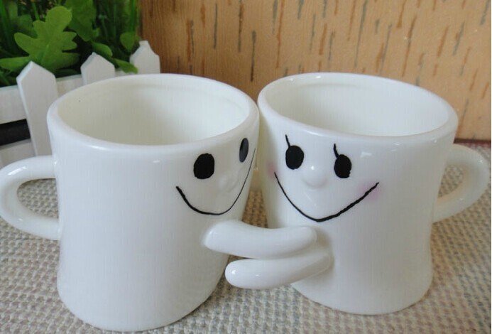 Hugging Mugs