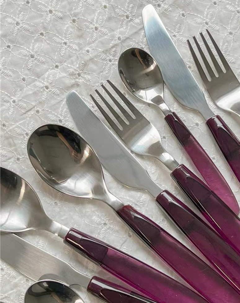 Meteor Flatware Set of 16 Pcs ( $3.5 Each ) - Sleek Modern Cutlery